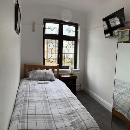 Amazing And Romantic O2 Arena 4 Bedrooms House Free Parking London Luaran gambar